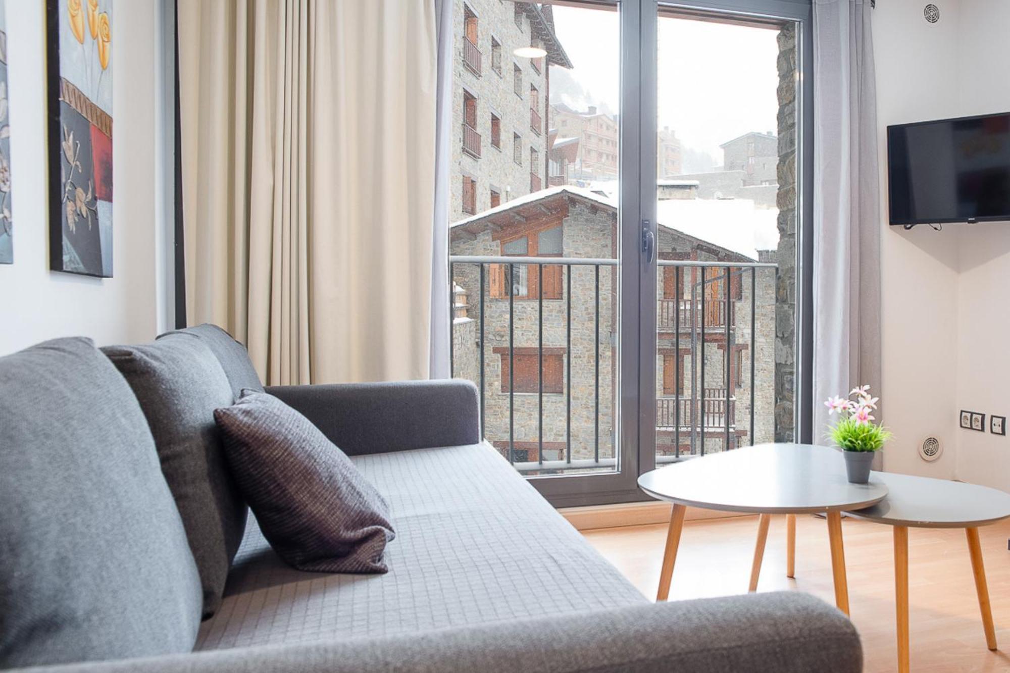 Con Vistas A La Montana, Parking Y Wifi Lejlighed El Tarter Eksteriør billede